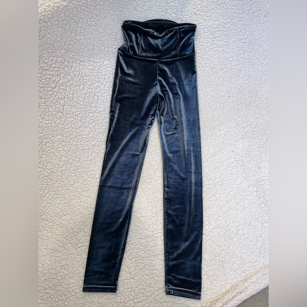 Femme by Design Velvet High-waisted Leggings in Charcoal (Blue)
